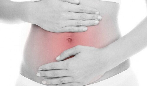 l Reflusso gastroesofageo: sintomi e rimedi consigliati