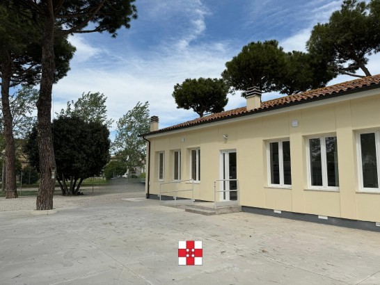 Farmacia Comunale n.11