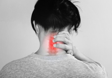 Dolore Cervicale: Cause e Rimedi
